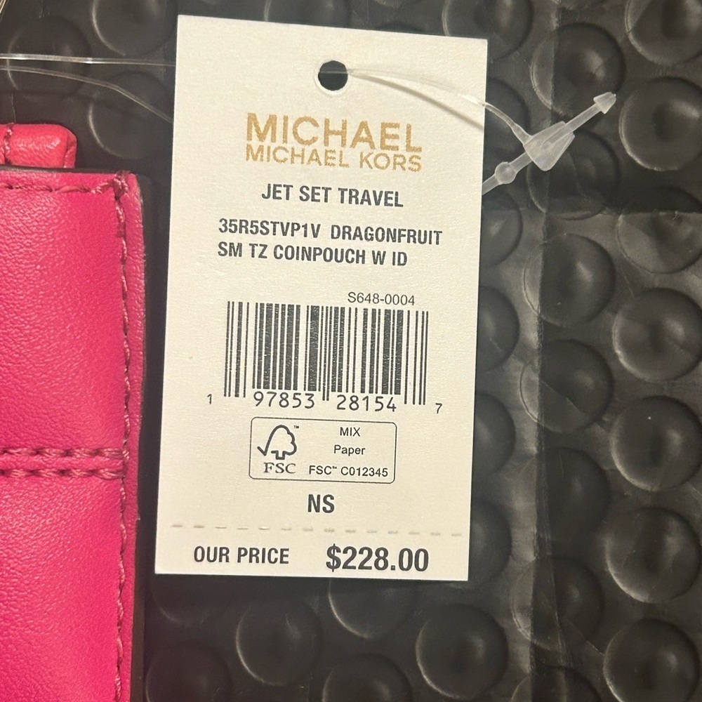 Michael Kors Pink Card Holder with Keychain - Picture 3 of 6